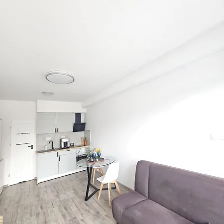 House Hop To Wroclaw *