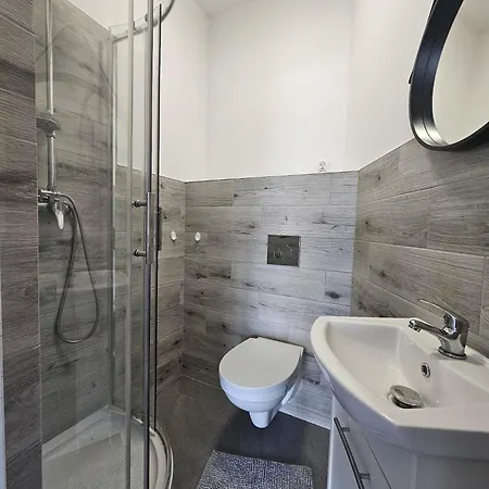 Lägenhet House Hop To Wroclaw Czernczyce